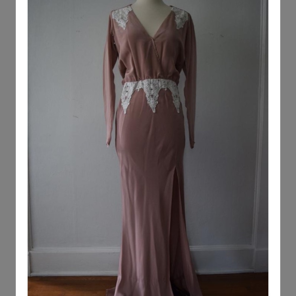 Rare Alabama gown in dusty rose - Picture 4 of 5
